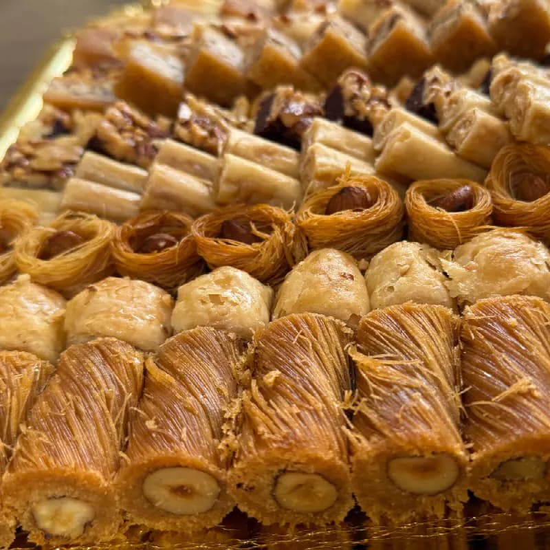 مشكل فاخر بالمكسرات